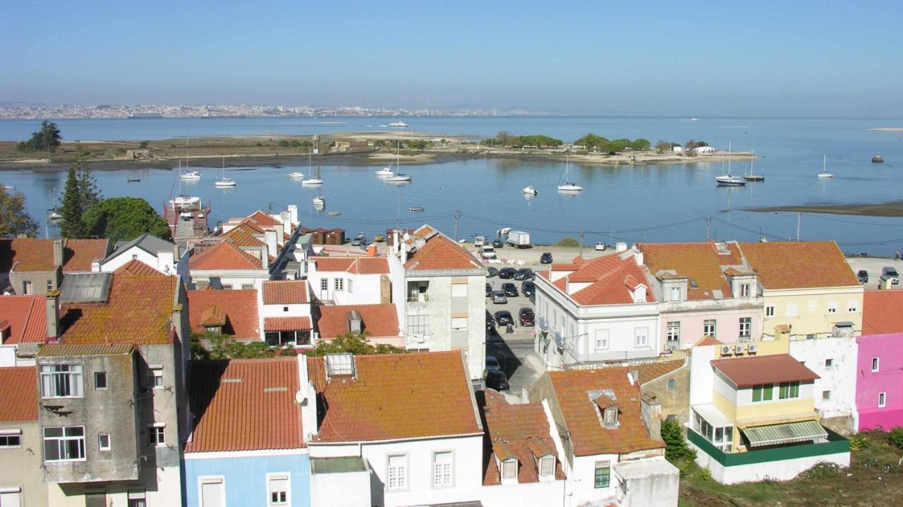 Legendary Bay Apartamento Temático Seixal (Setubal) Exterior foto