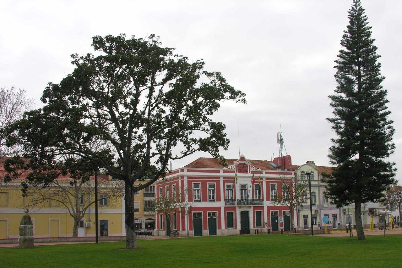Legendary Bay Apartamento Temático Seixal (Setubal) Exterior foto